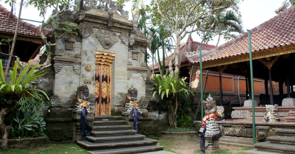 ubud palace
